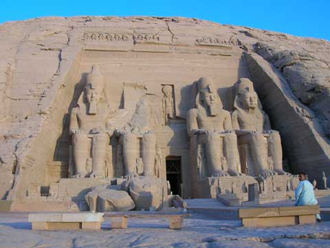 古埃及阿布辛贝神庙
