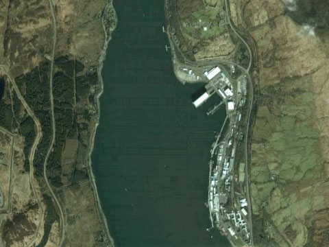 Google Earth惊现英国核潜艇基地
