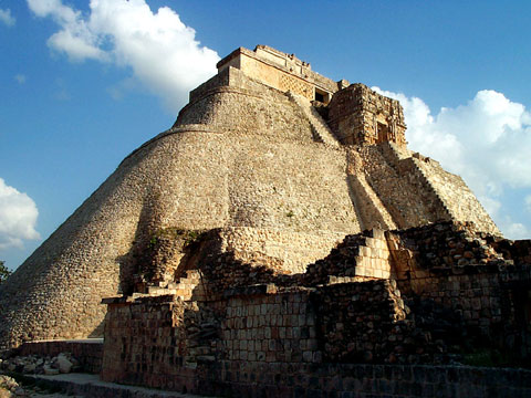 墨西哥乌斯马尔古城遗址